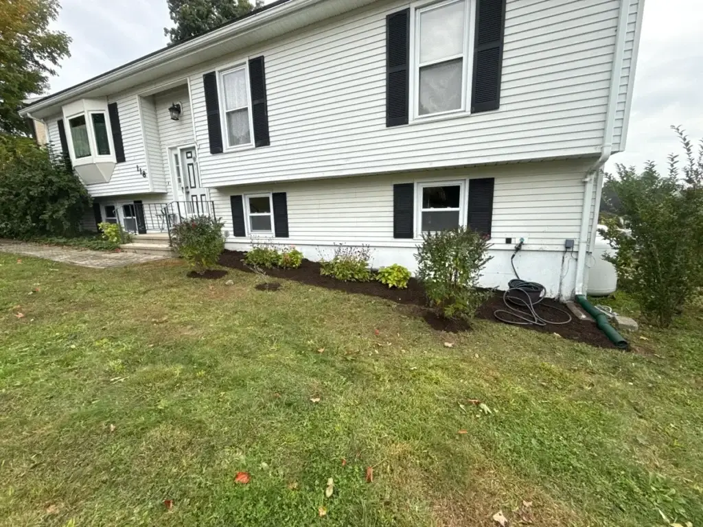 Front beds cleared, edged and freshly mulched at a Mystic, CT home